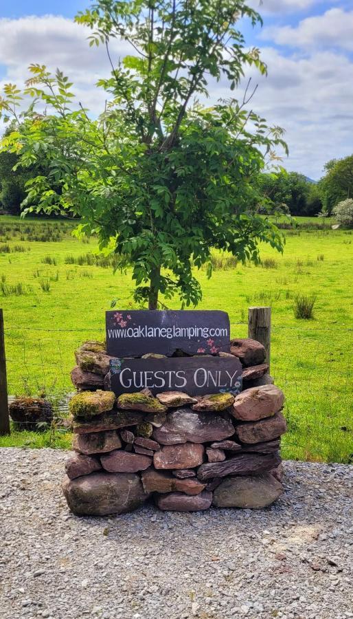 Oaklane Glamping Cabins Kenmare Ngoại thất bức ảnh